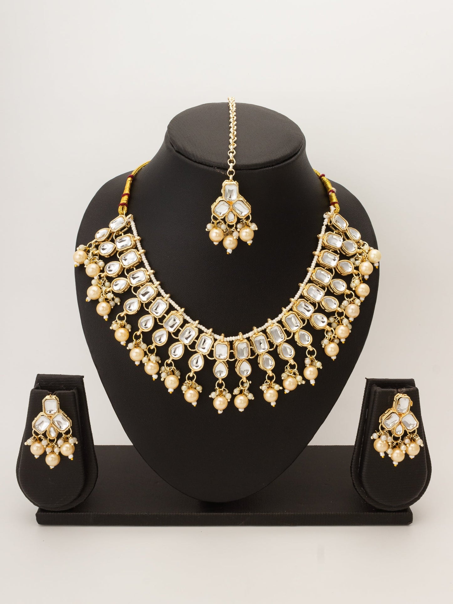 Meenakari Pearl Necklace Set