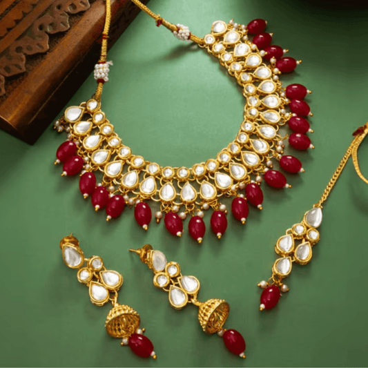 Pratiksha Kundan Necklace Set