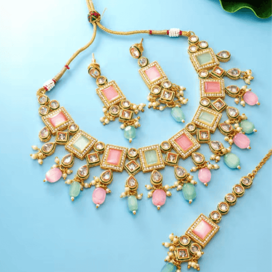 Shreya Kundan Necklace Set